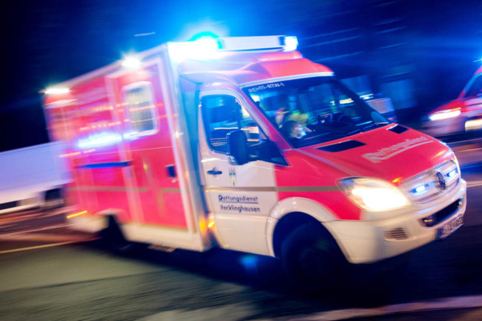 Alle vier Verletzten wurden in ein Krankenhaus gebracht.