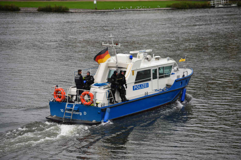 Seit Tagen wird der Neckar auf der Suche nach dem Vermissten durchsucht.