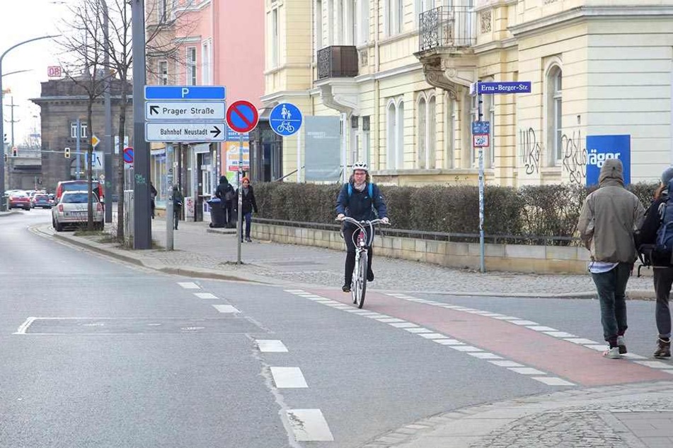Zwischen Albertplatz und Bahnhof Neustadt wird es in absehbarer Zeit keinen gesonderten Radweg geben.