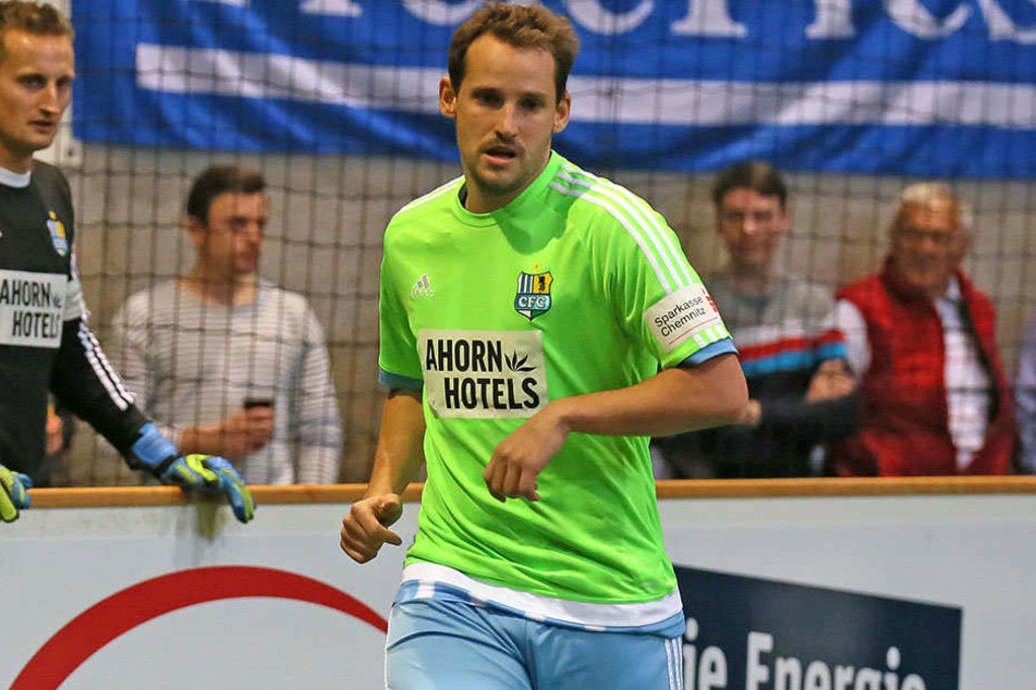 Anton Fink stahlte beim Hallenmasters auch als fliegender Torwart viel Torgefahr aus.