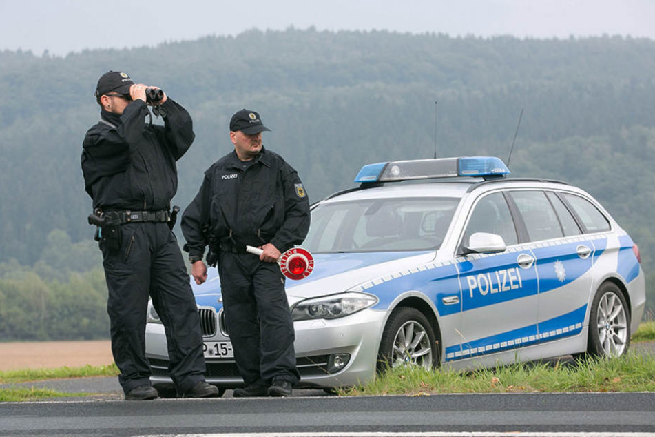 Statt Stellenabbau: Im Doppelhaushalt 2017/18 wird auch bei Sachsens Polizei
draufgesattelt.