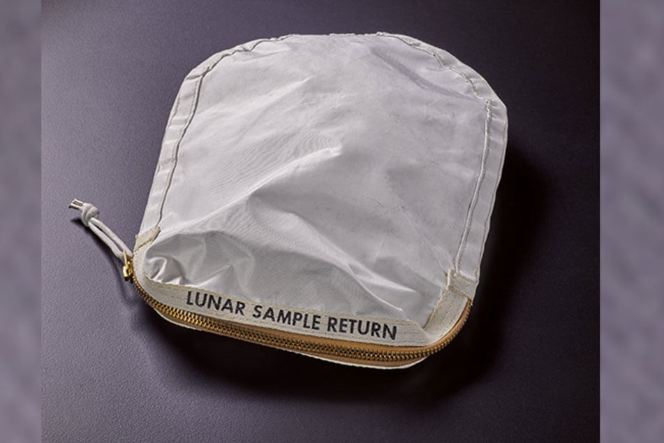 Ein paar Partikel Mondstaub machen diesen Beutel zu einem Millionenobjekt.