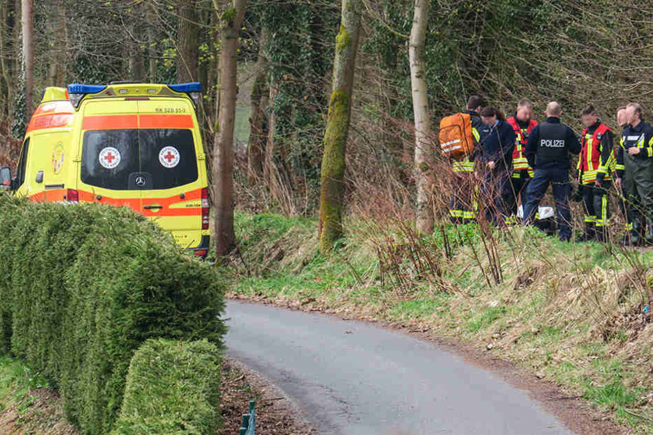 Nach einer Untersuchung durch den Rettungsdienst, konnte der Mann von Verwandten abgeholt werden.