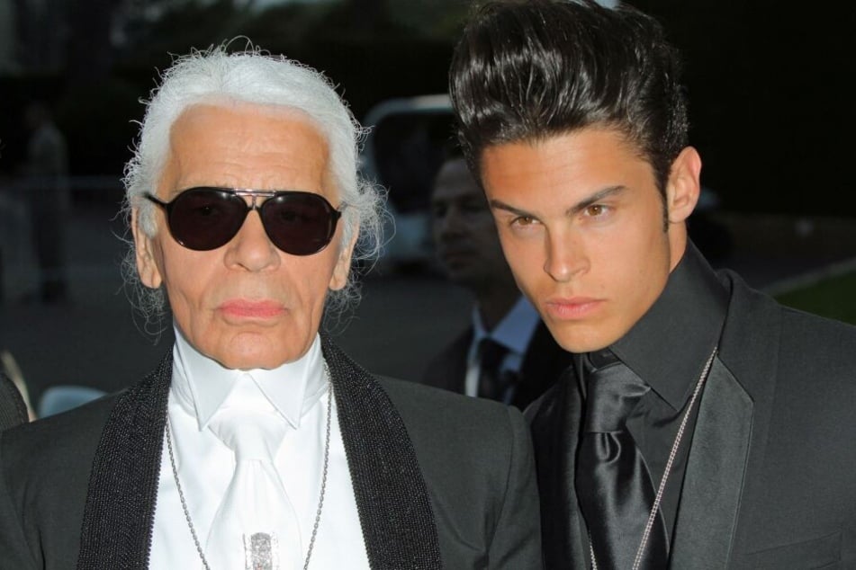 Karl Lagerfeld (†85) mit seiner Muse Baptiste Giabiconi (29).