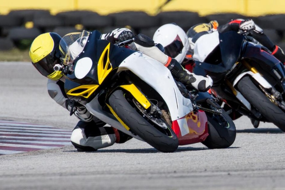 Der tragische Unfall geschah bei einem Motorradrennen der IDM am Samstag in Oschersleben (Symbolbild).
