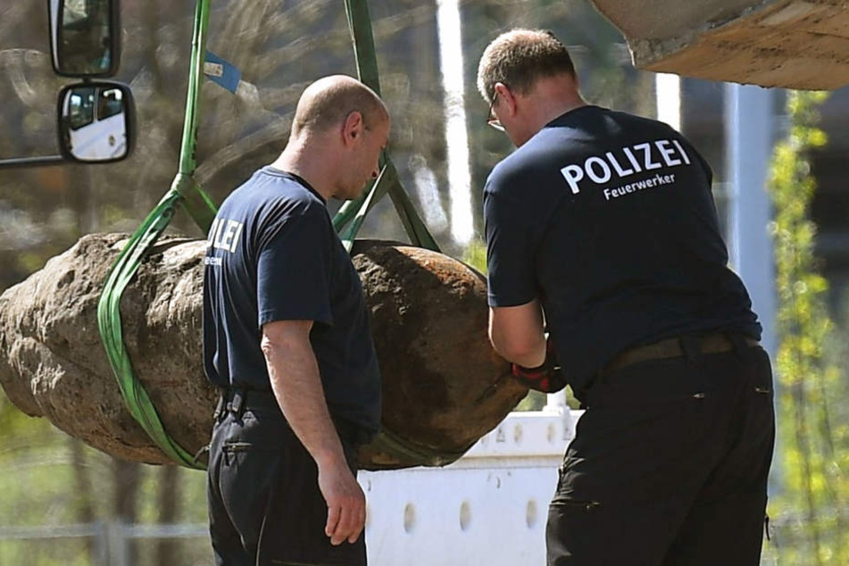 Die Weltkriegsbombe ist 250 Kilogramm schwer und ist bei Bauarbeiten gefunden worden. (Symbolbild)