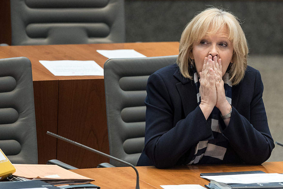Die amtierende Ministerpräsidentin Hannelore Kraft (SPD) muss aktuell um ihr Amt bangen.