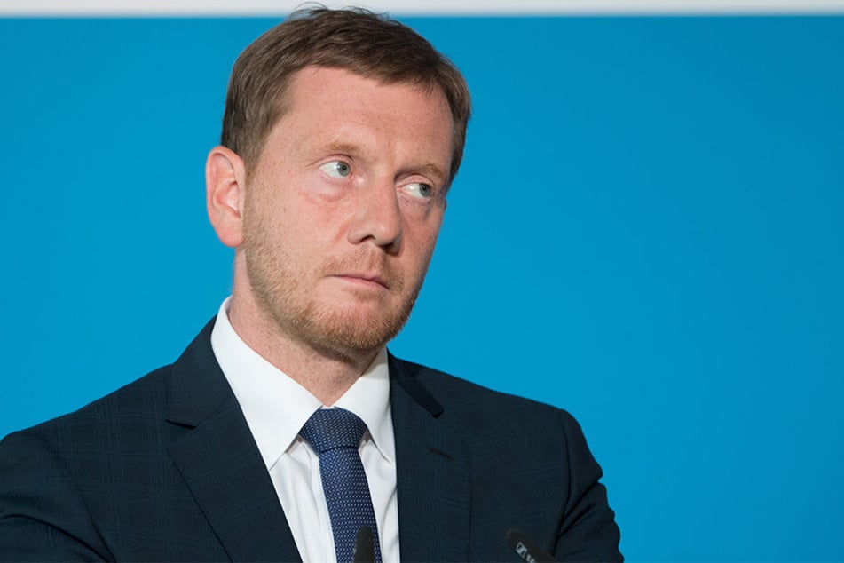Zurück unter 30 Prozent. Diese Umfrage dürfte MP Kretschmer (44, CDU) nicht gefallen.