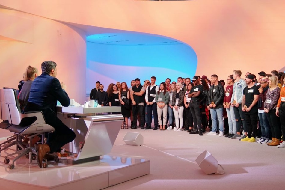 120 Kandidaten treten im Deutschland-Recall an.