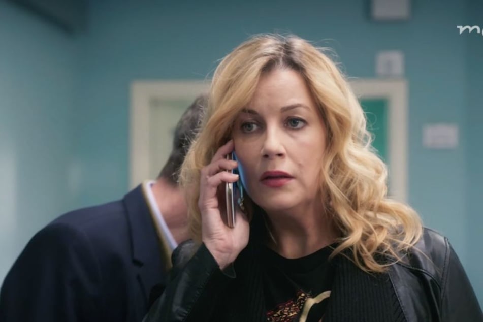 "Sachsenklinik"-Verwaltungsdirektorin Sarah Marquardt (Alexa Maria Surholt) ist im April in der "Lindenstraße" zu sehen.