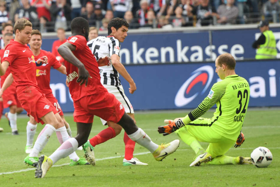 Vallejo mit dem 2:1-Anschlusstreffer in der 83. Minute.