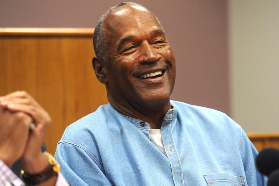 2007 wurde O.J. Simpson (70) wegen bewaffneten Raubüberfalls verurteilt. Erst im Oktober 2017 kam er frei und lebt seitdem zurückgezogen in Florida.