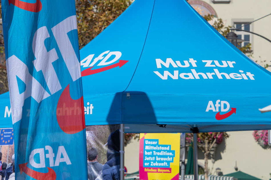 Vor der Landtagswahl in Bayern gibt es innerhalb der AfD Konflikte. (Symbolbild)