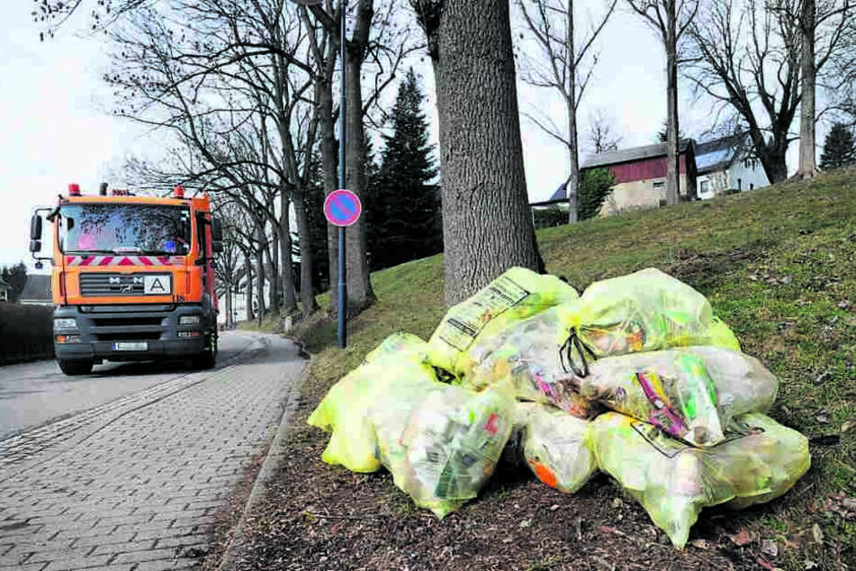 Auch in Kleinolbersdorf-A. wissen viele nicht mehr, wann die gelben Säcke abgeholt werden.
