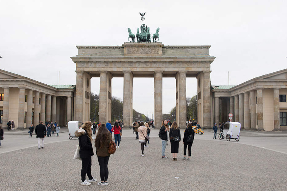 Vor dem Brandenburger Tor in Berlin wird das Mahnmal vom 11. bis 26. November aufgestellt.