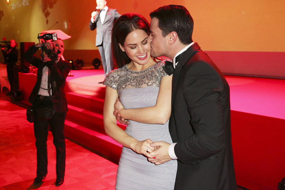 Ob Rocco Stark (30) nach dem Liebes-Aus mit Angelina Heger (24) auch in den Strip-Club ging?