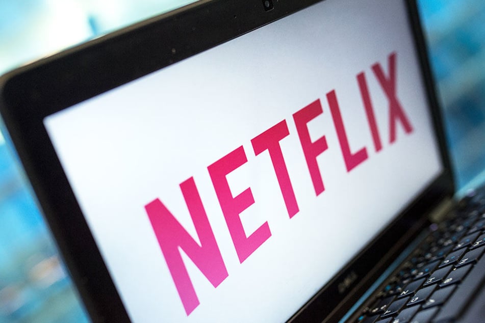 Netflix schauen erfreut sich bei zahlreichen Menschen weltweit großer Beliebheit.