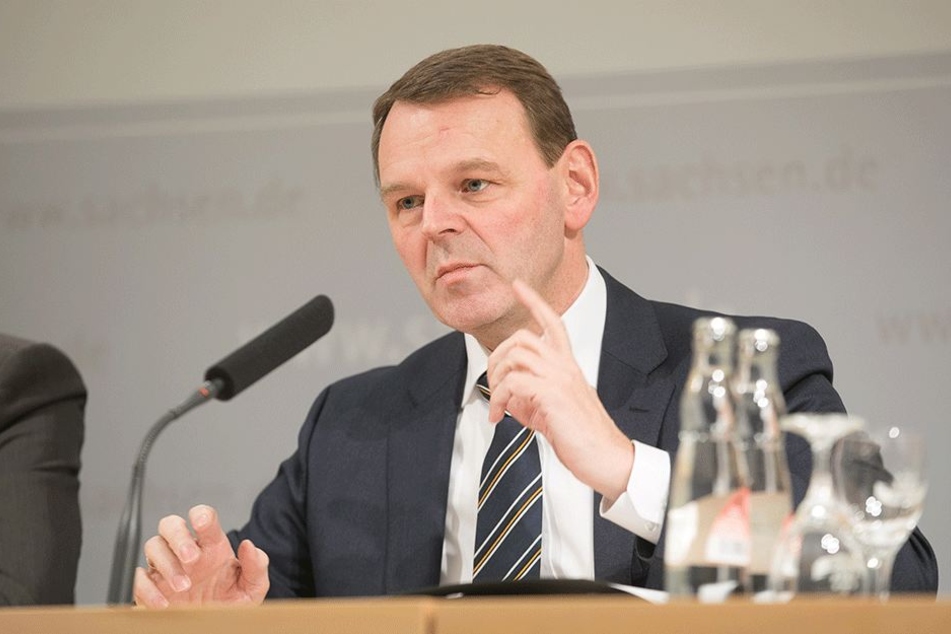 Fritz Jaeckel (54, CDU).