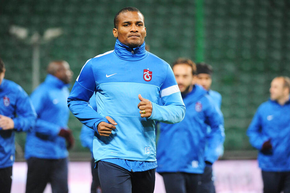 Florent Malouda spielte im Spätherbst seiner Karriere für viele verschiedene Vereine in exotischen Fußballländern wie Indien.
