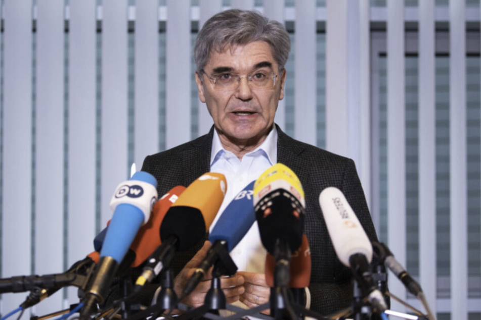 Joe Kaeser, Vorstandsvorsitzender der Siemens AG, gab ein ausführliches Statement zum Adani-Projekt ab.