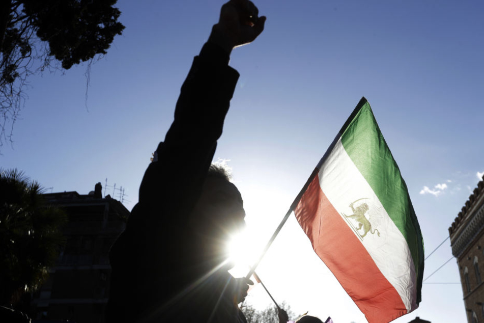 Am Samstag sollen die Proteste im Iran das beherrschende Thema auf dem Leipziger Wilhelm-Leuschner-Platz sein. (Symbolbild)