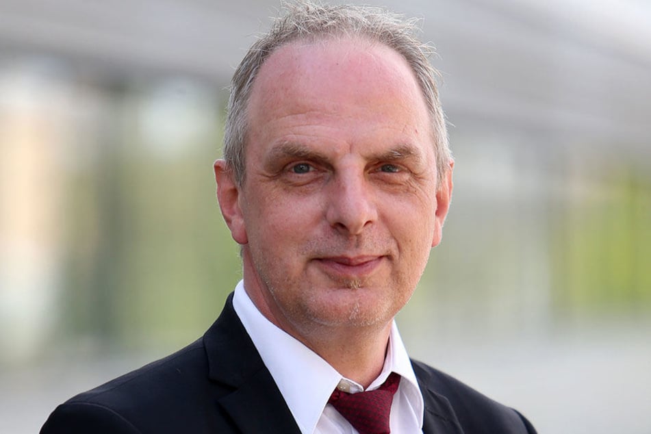 Für MdB Detlef Müller (52, SPD) hat der ICE-Anschluss eine psychologische Wirkung auf die Bahn-Nutzer. Chemnitz soll im Fernverkehr präsent sein.