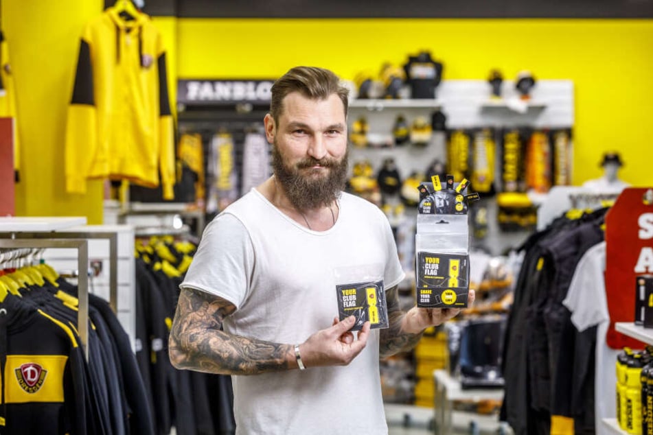 Er hat die Kabelflagge erfunden: Michael Barsch (42) aus Dresden.