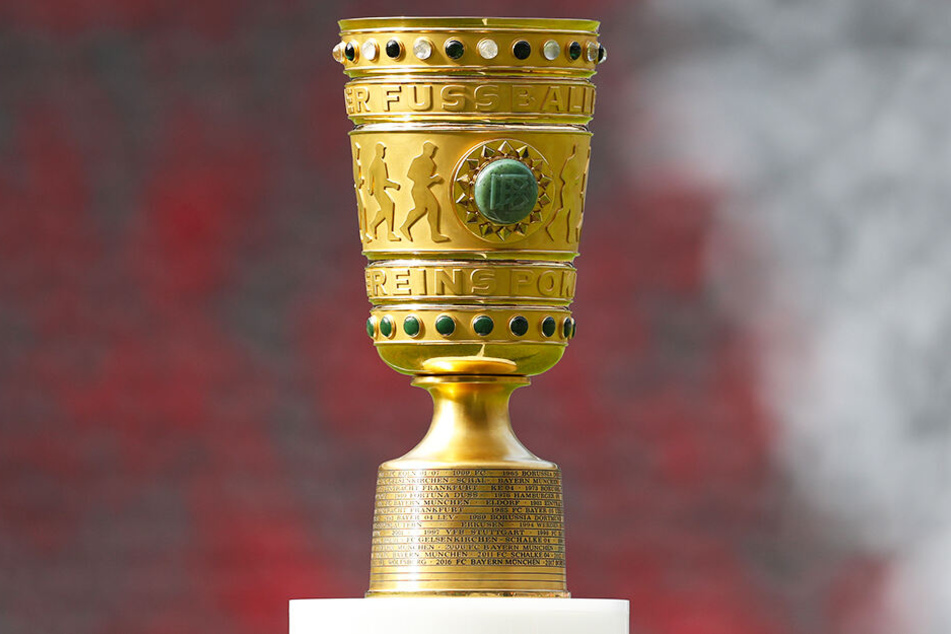 Gute Erstrunden-Lose! Der FC Energie Cottbus empfängt den FC Bayern München, während Borussia Dortmund beim KFC Uerdingen um Kevin Großkreutz antreten muss.