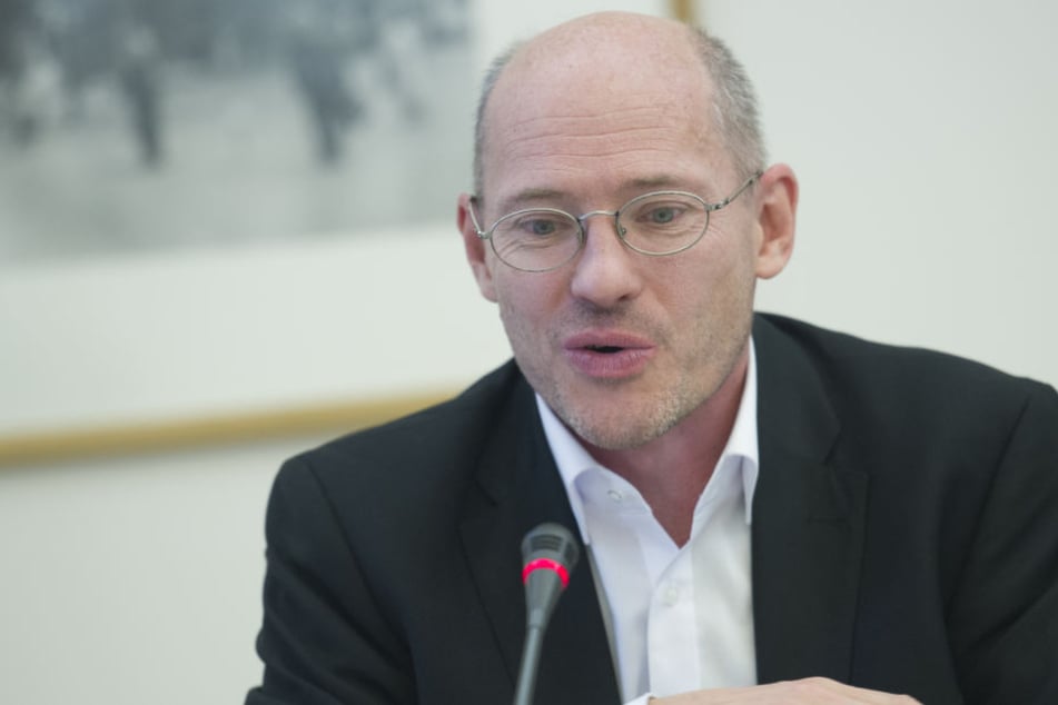 Energie-Experte der Fraktion Die Linke, Michael Efler, kritisiert, dass vor allem armen Familien zu leicht der Strom abgedreht werden kann.