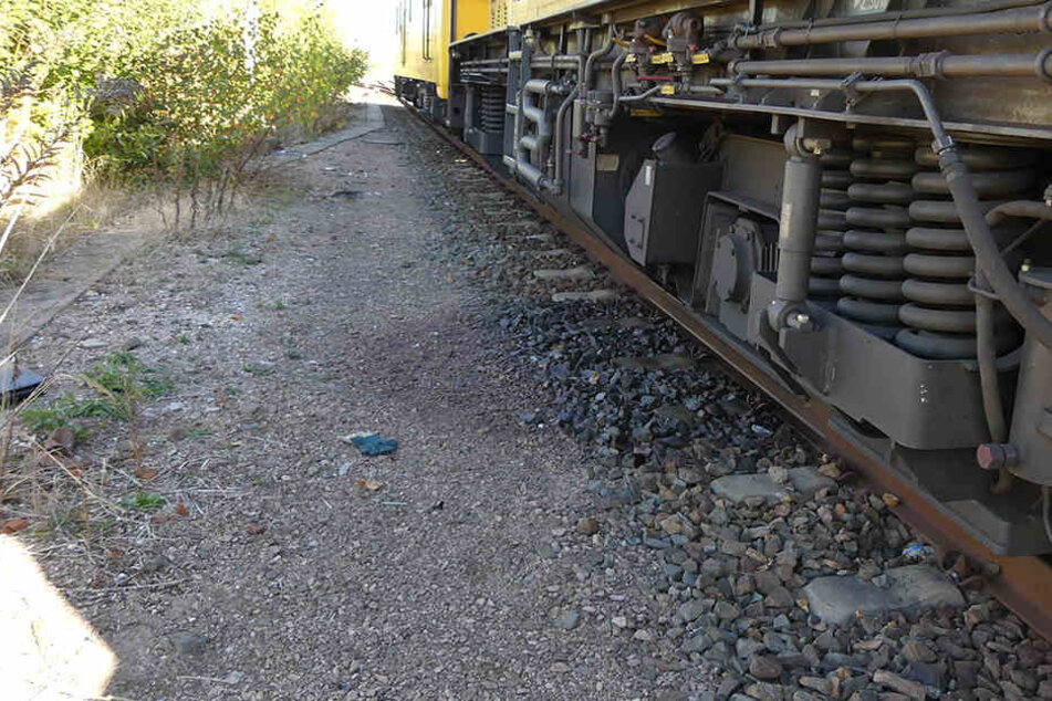Rund 1500 Liter Diesel sind aus der Lok ausgelaufen.