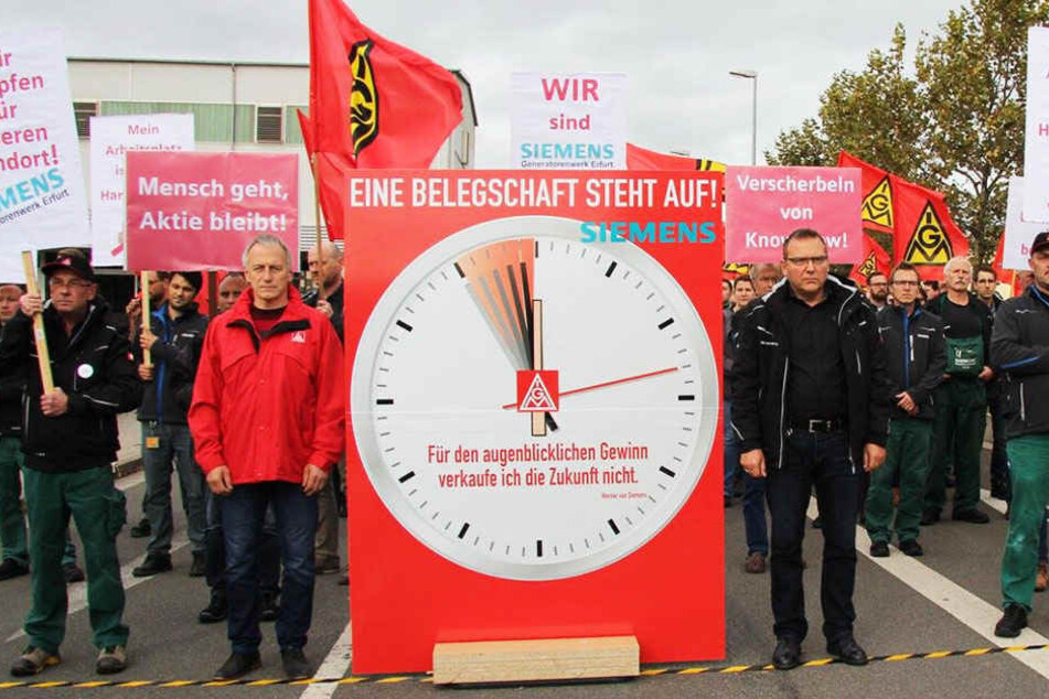 Auch in Leipzig und Chemnitz legten die Siemens-Mitarbeiter am Mittwoch die Arbeit nieder.