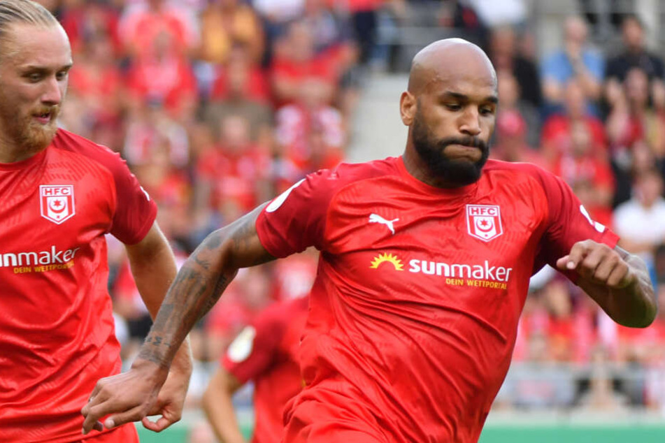 "Wenn du so etwas erlebst, gehst du mit dem Druck im Fußball ganz anders um", sagt HFC-Stürmer Terrence Boyd über die Erfahrung mit seiner Tochter.