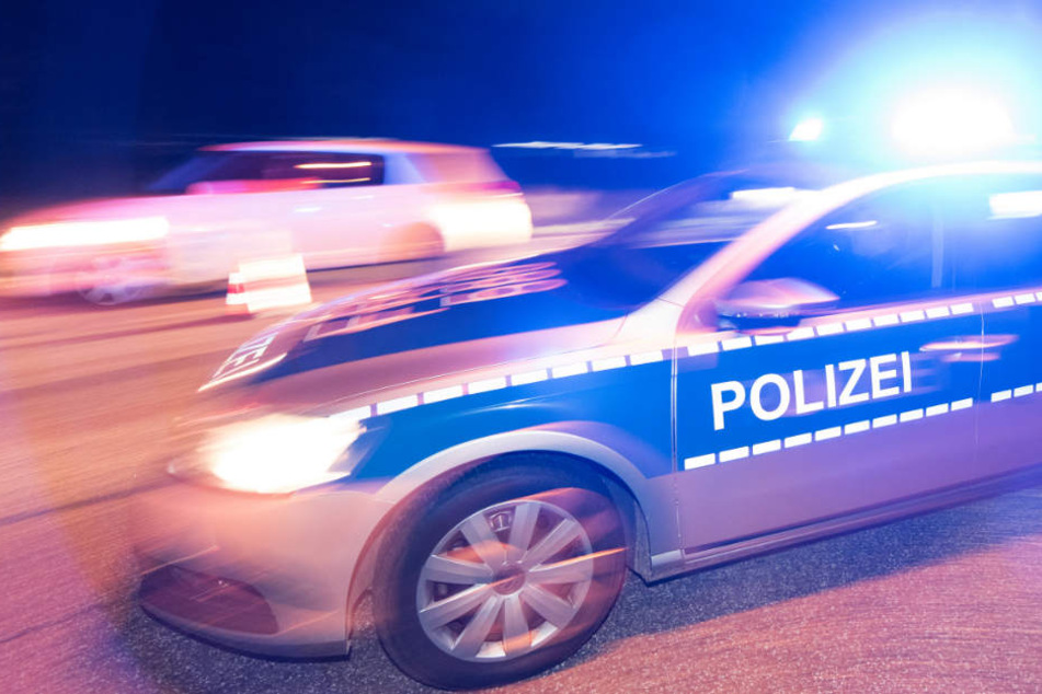 Die Polizei in Nordhessen verfolgte den Autofahrer bis nach Espenau (Symbolbild).