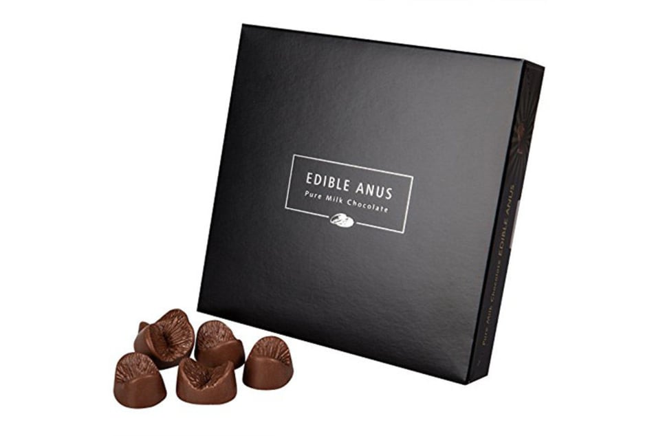 Schokoladenfreunde können die speziellen Pralinen auch auf Amazon bestellen.
