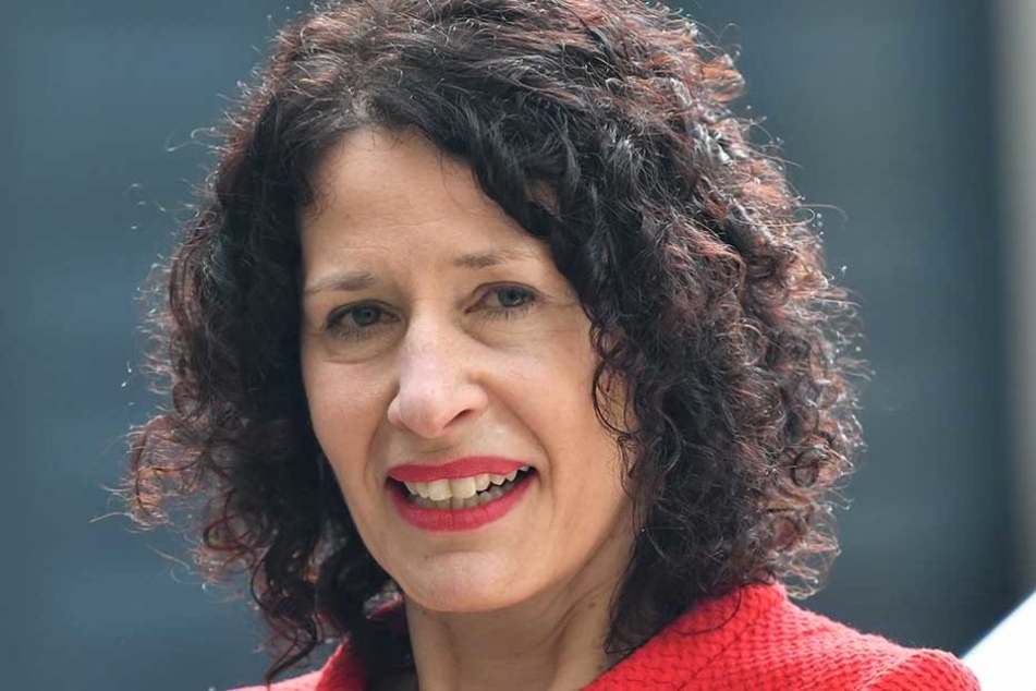 Die Grünen-Abgeordnete Bettina Jarasch kritisierte den AfD-Antrag scharf.