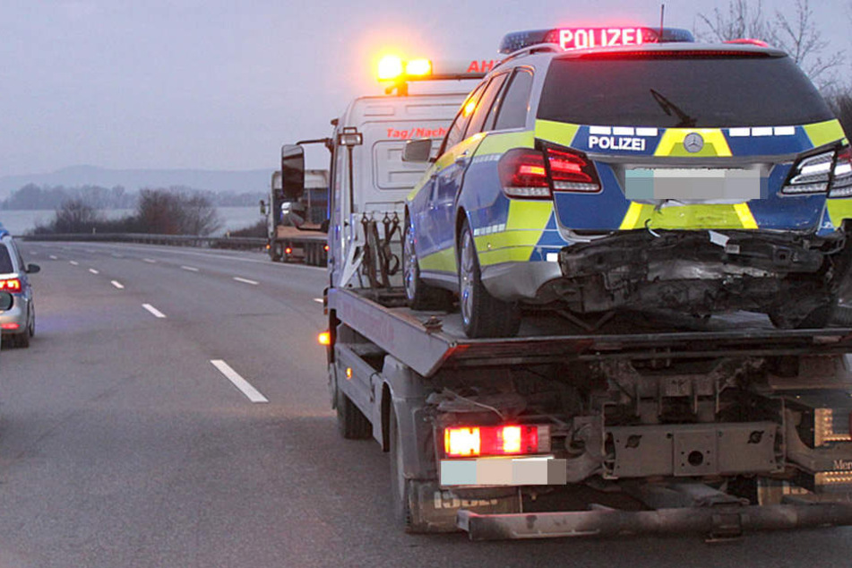 Die Frau rammte drei Streifenwagen bei Pegnitz, flüchtete und konnte erst später von der Polizei gestoppt werden.