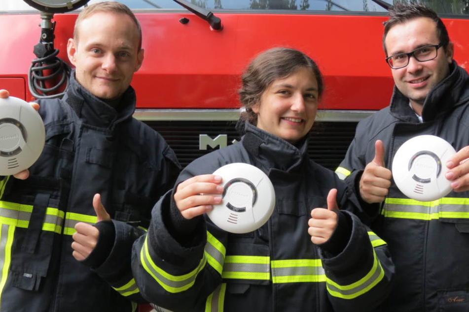 Die Kameraden der Feuerwehren freuen sich, wenn der Rauchmelder funktioniert.