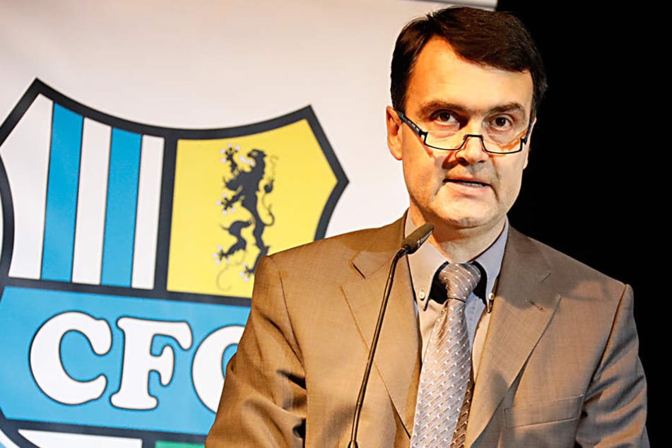 CFC-Präsident Mathias Hänel musste bei der Mitgliederversammlung eingestehen, dass der Verein gefährdet ist. Er hofft auf die Hilfe der Stadt.