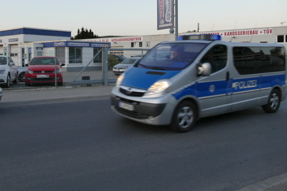 Polizisten aus Niedersachsen und Thüringen waren an der Razzia beteiligt.