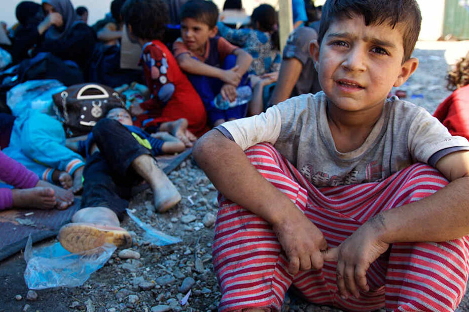 Fast eine Million Kinder müssen jedes Jahr an an Lungenentzündung sterben.