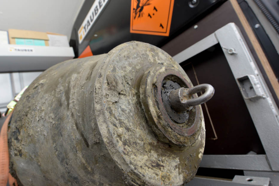Nachdem bereits zwei Fliegerbomben aus dem zweiten Weltkrieg gefunden und erfolgreich entschärft wurden, fand man nun eine dritte Bombe auf der selben Baustelle.
