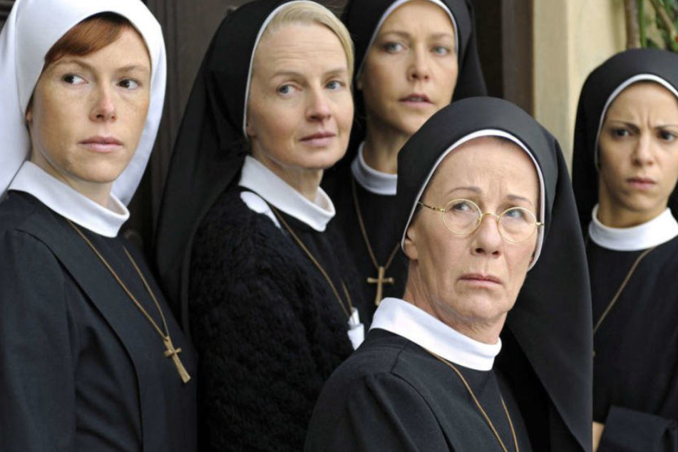 Antje Mönning (l.) spielte in der ARD-Serie "Um Himmels Willen" mit. (Archivbild)