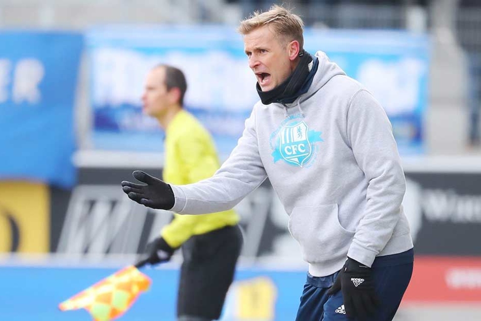 CFC-Trainer David Bergner schimpfte wie ein Rohrspatz, weil seine Mannschaft den sicher geglaubten Heimsieg noch in Gefahr brachte.