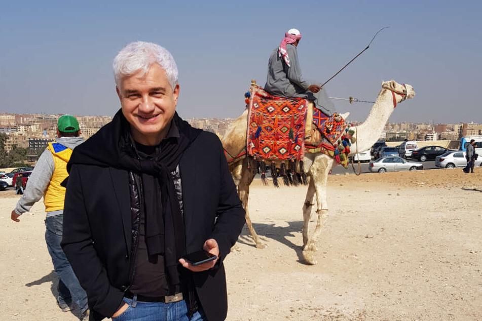 In der Wüste: Hans-Joachim Frey fand in Kairo auch noch Zeit zum Kamelegucken.