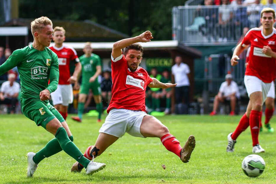 Mit 1:0 (0:0) trennten sich die Chemiker von "HOT" am Sonntagnachmittag. (Archivbild)