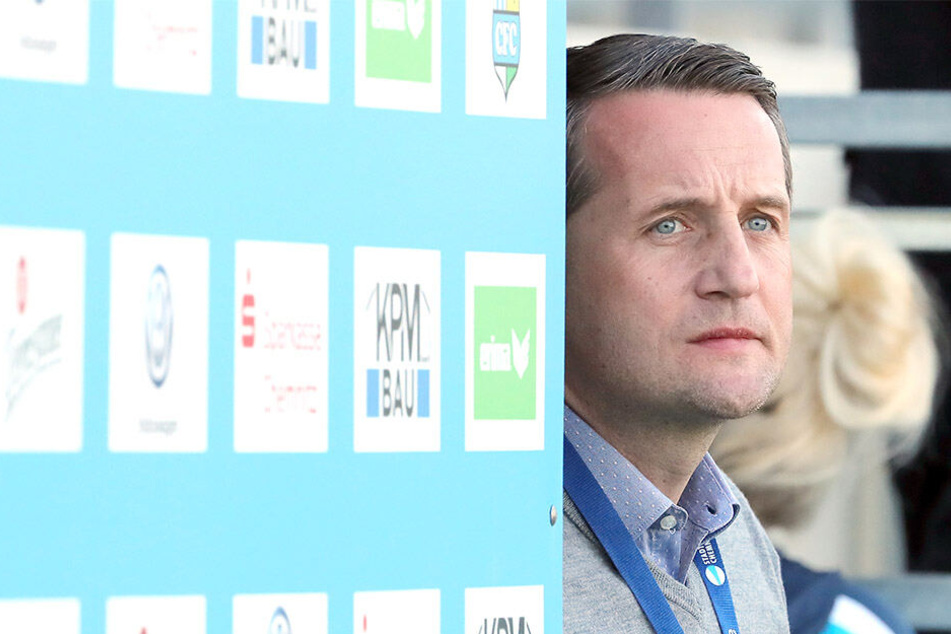 Sport-Geschäftsführer Thomas Sobotzik blickt optimistisch in die himmelblaue Zukunft.