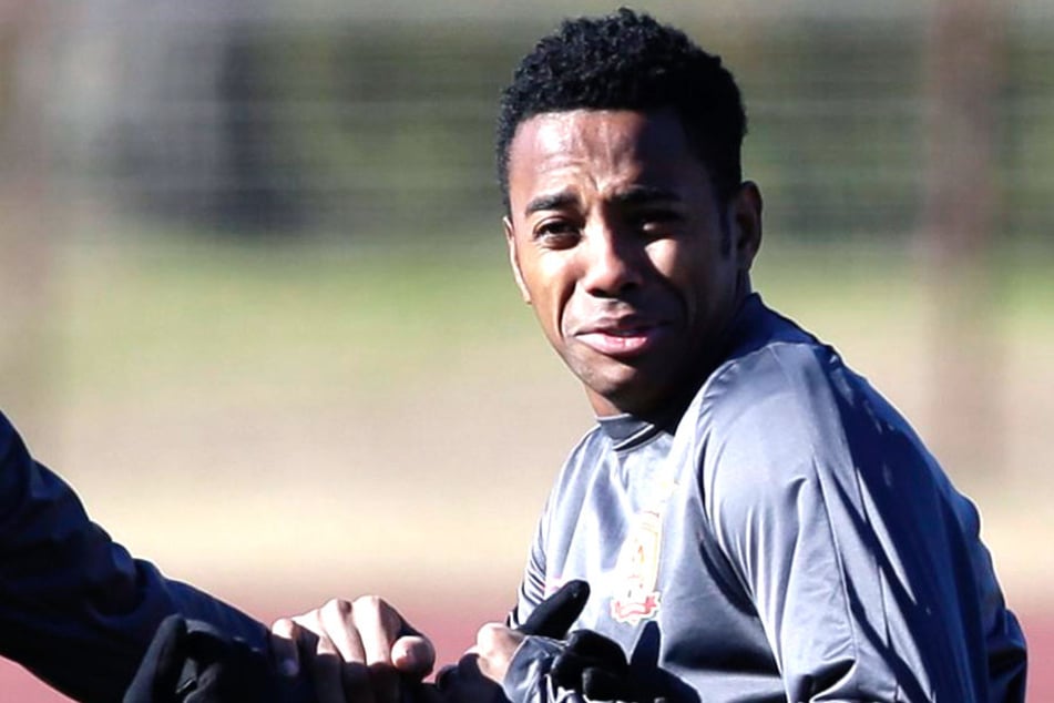 In den nächsten neun Jahren hinter Gittern: Fußballstar Robinho.