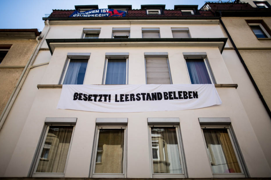 Dieses Haus in Heslach wurde kürzlich geräumt. Eine Familie hatte es besetzt.