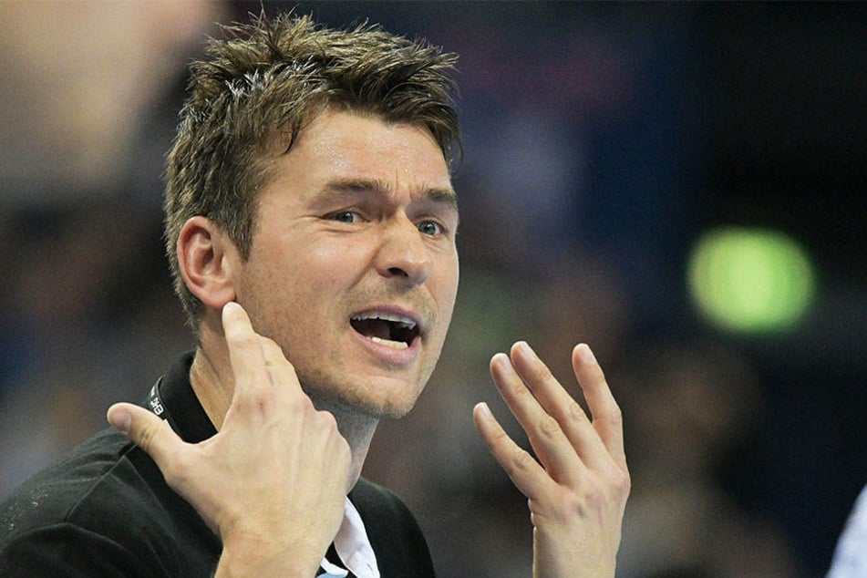 "Wir müssen noch an der Disziplin und Bereitschaft, Verantwortung zu übernehmen, zulegen", so DHfK-Trainer Christian Prokop nach der Niederlage in Wetzlar.