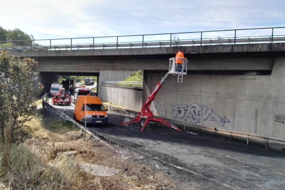 Am Donnerstag wurde die Autobahn und die Brücke am Dreieck Nossen überprüft.
